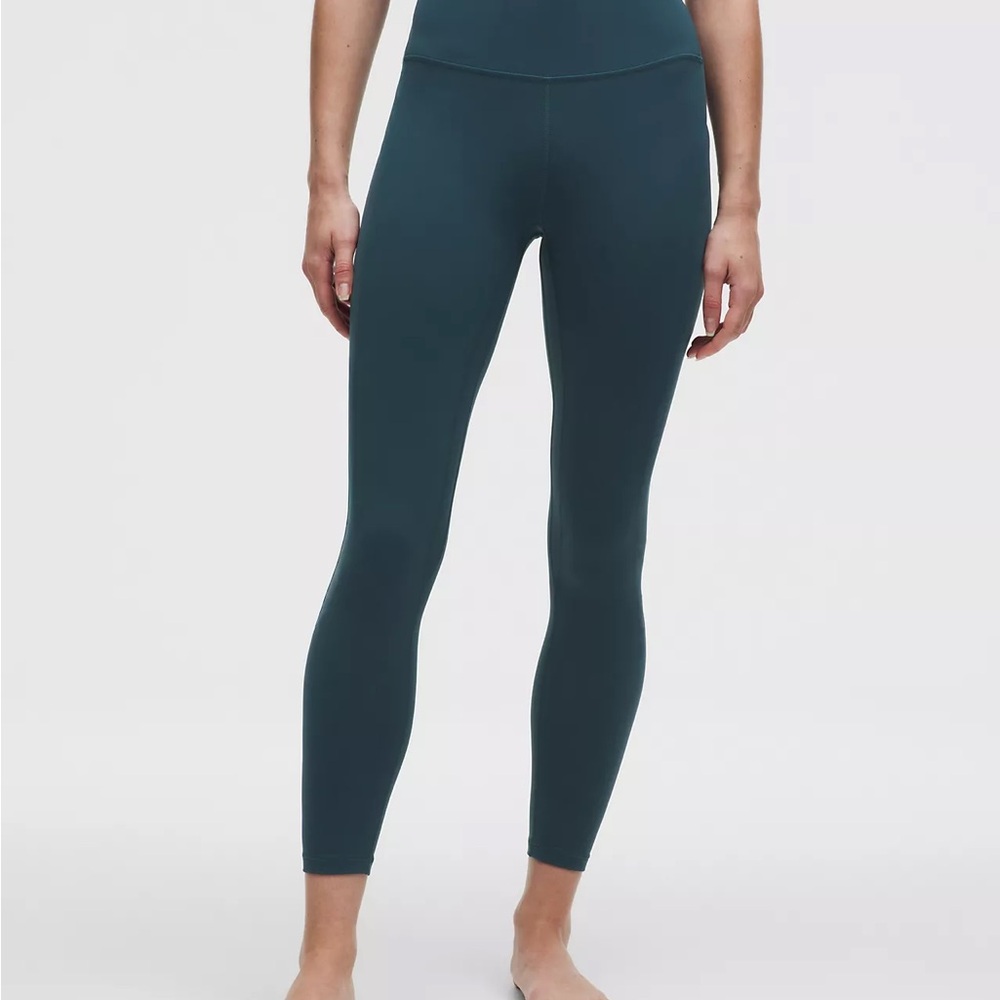 Leggings
lululemon Align High-Rise Pant 25” - 10 - Indochine Blue